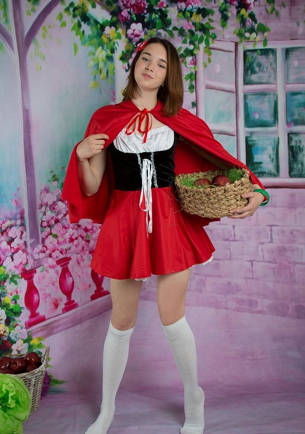Зарина, 22 года, 2 размер груди